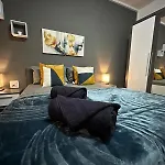 Sea Breeze Retreat - Comfort In The Heart Of