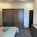 Appartamento Sea Breeze Retreat - Comfort In The Heart Of Sliema