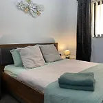 Sea Breeze Retreat - Comfort In The Heart Of
