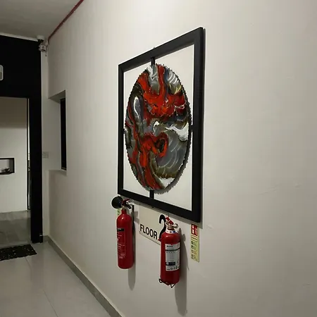 Apartment Sea Breeze Retreat - Comfort In The Heart Of *