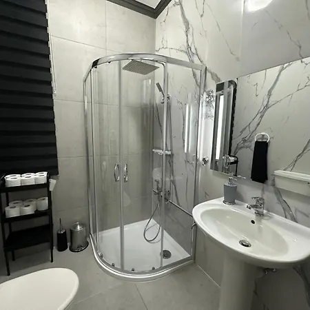 Sea Breeze Retreat - Comfort In The Heart Of 아파트 *