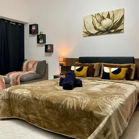 Sea Breeze Retreat - Comfort Apartments In The Heart Of Sliema Apartment Sliema