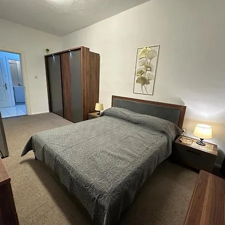 Apartment Sea Breeze Retreat - Comfort Apartments In The Heart Of Sliema Sliema