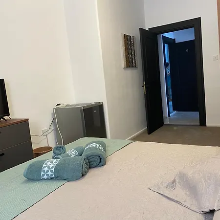 Apartment Sea Breeze Retreat - Comfort Apartments In The Heart Of Sliema