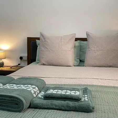 Sea Breeze Retreat - Comfort In The Heart Of Apartment