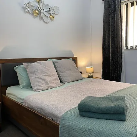 Sea Breeze Retreat - Comfort In The Heart Of