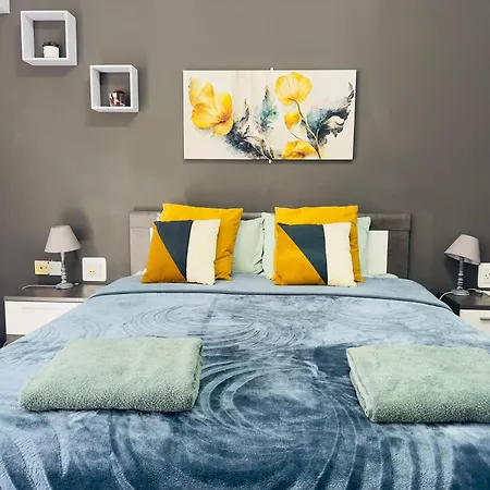 Sea Breeze Retreat - Comfort In The Heart Of Apartment