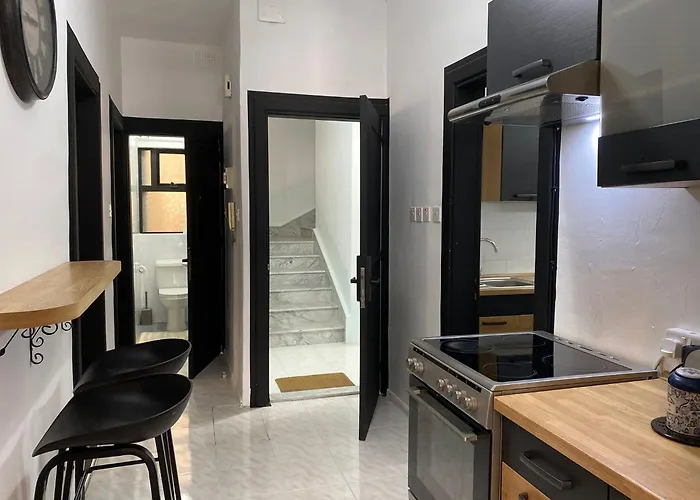 Sea Breeze Retreat - Comfort In The Heart Of * 슬리에마