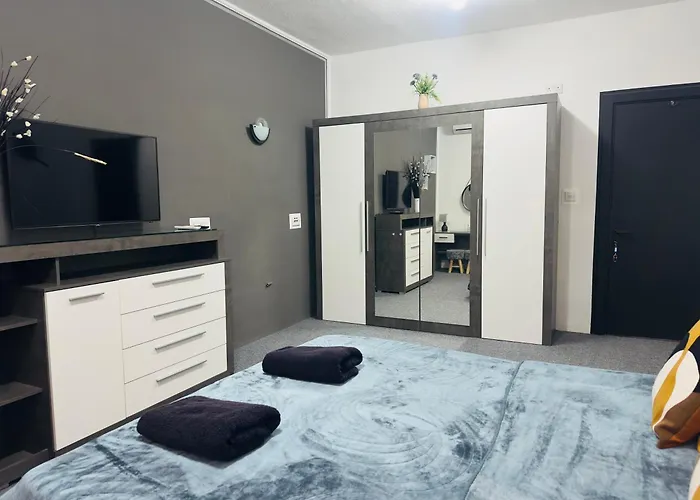 아파트 Sea Breeze Retreat - Comfort In The Heart Of 슬리에마