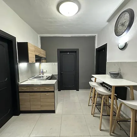 Sea Breeze Retreat - Comfort In The Heart Of Appartement