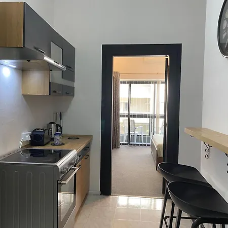 Sea Breeze Retreat - Comfort In The Heart Of