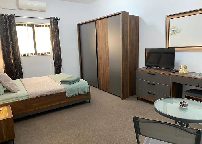 Sea Breeze Retreat - Comfort In The Heart Of Apartment Sliema