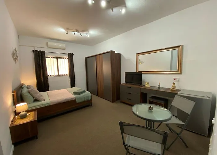 Apartment Sea Breeze Retreat - Comfort In The Heart Of Sliema