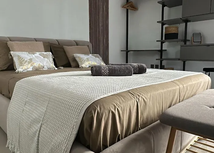 Sea Breeze Retreat - Comfort In The Heart Of Apartment